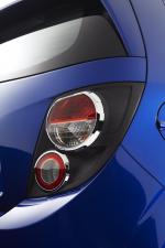 Holden Barina 2011 года